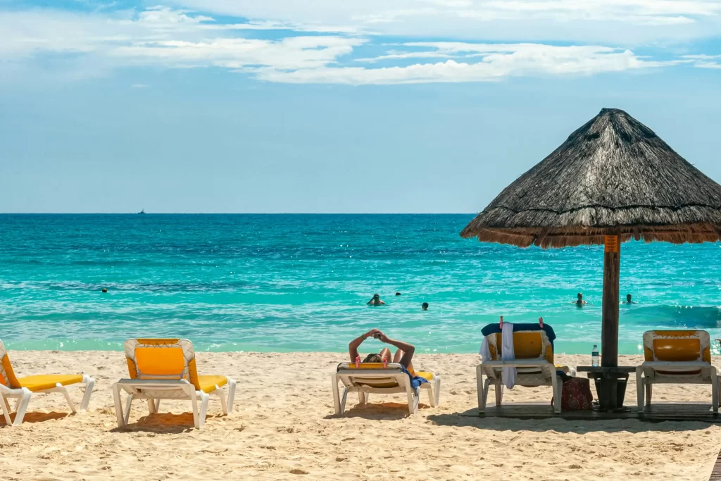Voyagerota_cancun_1