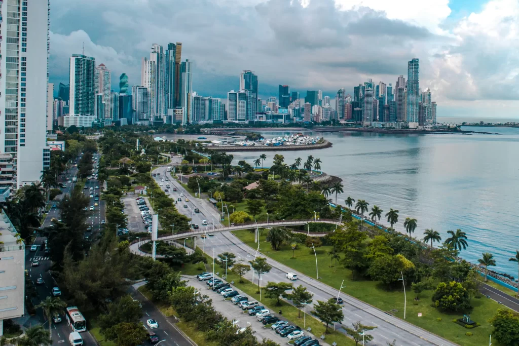 Voyagerota_panama_1